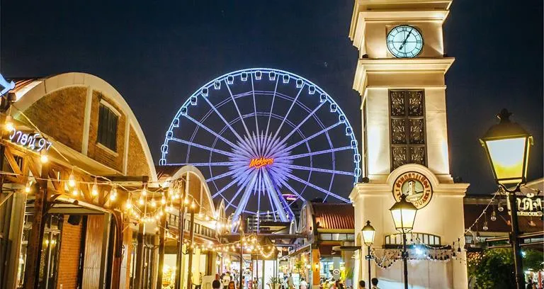 Asiatique The Riverfront