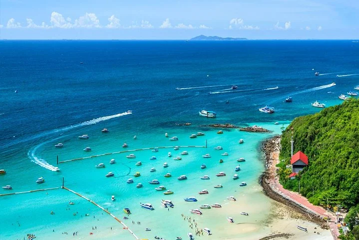 Speedboat Tour To Coral Island