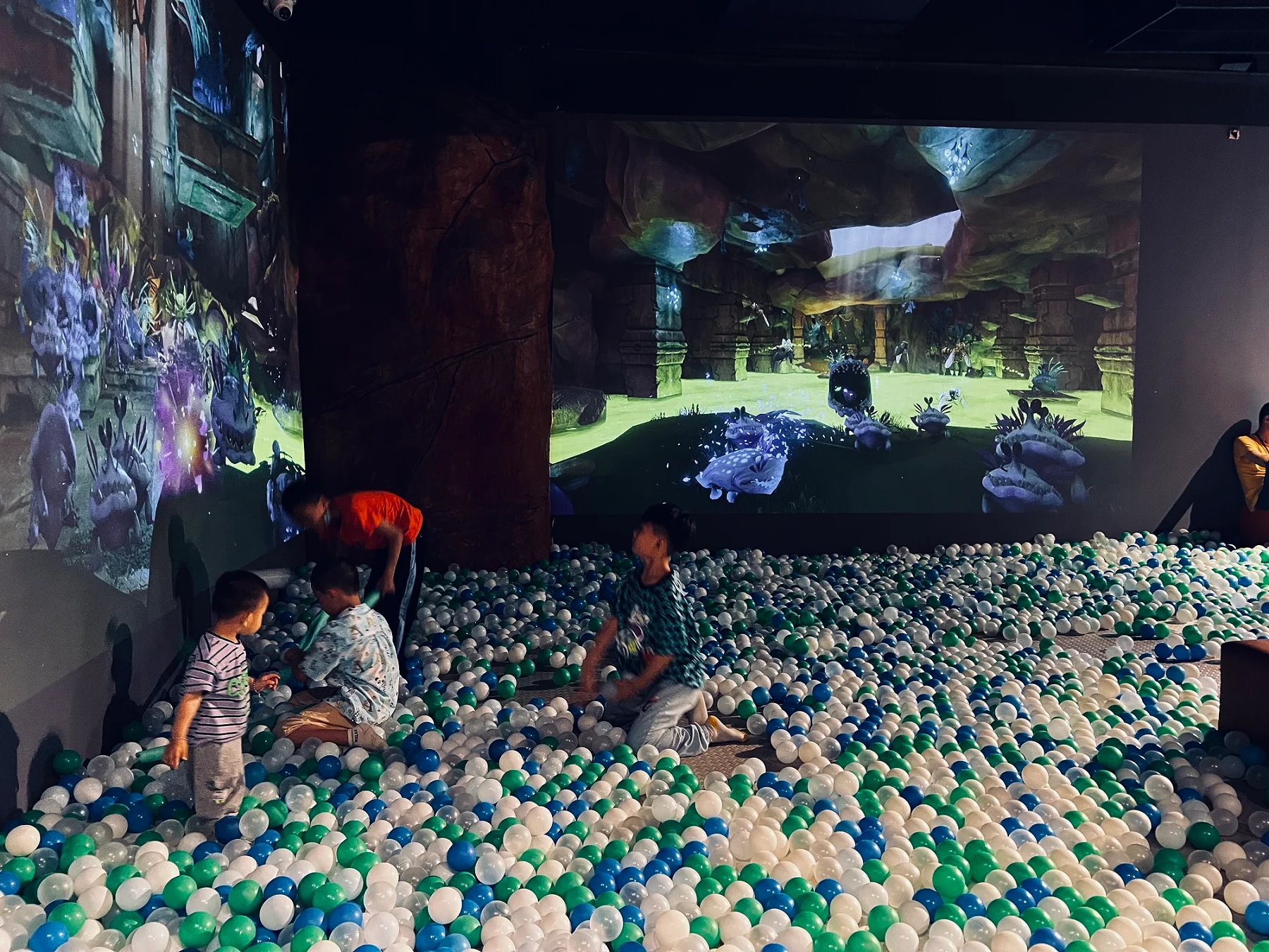 Indoor family attraction in Pattaya